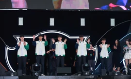 Faker và T1 khuấy động không khí cuồng nhiệt tại lễ hội eSport của VPBank