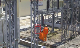 Công ty Truyền tải điện 2 ứng dụng công nghệ mới giám sát, cảnh báo an toàn tại trạm biến áp