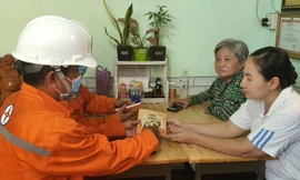 EVNHCMC công khai, minh bạch lượng điện tiêu thụ 