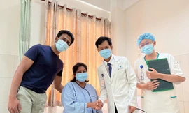 Cứu sống người phụ nữ Australia suy đa cơ quan