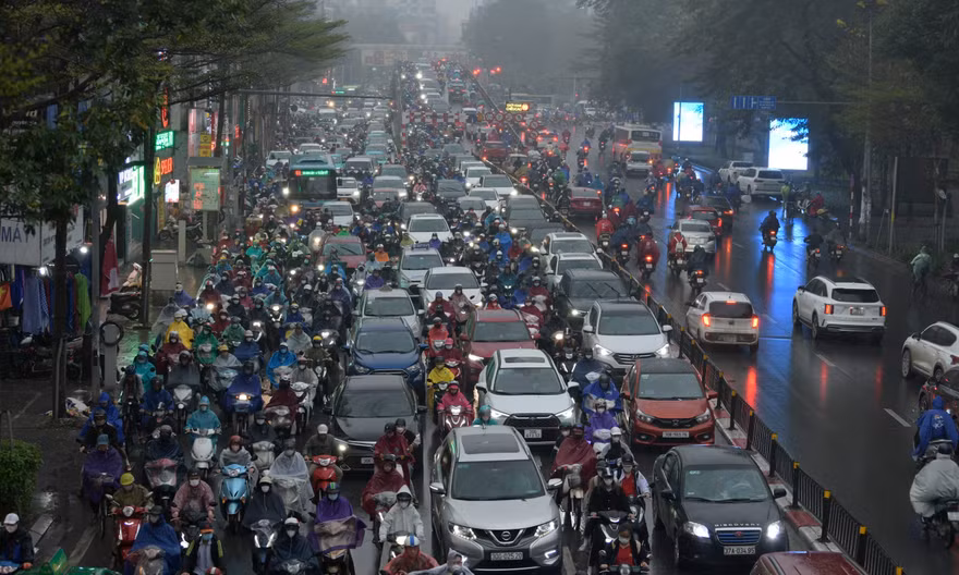 Miền Bắc đón mưa dông liên tiếp