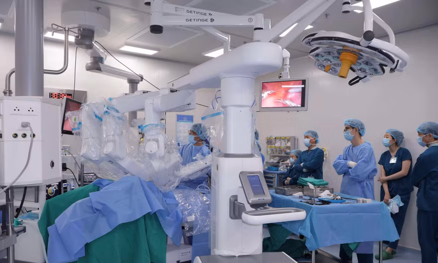 Bước tiến mới của ngoại khoa Việt Nam: Chuyên gia có thể phẫu thuật từ cách hàng nghìn km