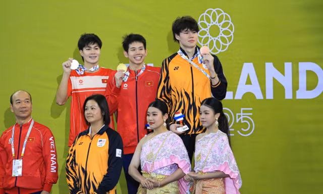 SEA GAMES 33: Đoàn Thể thao Việt Nam giành mưa HCV; Em trai Ánh Viên phá kỷ lục SEA Games