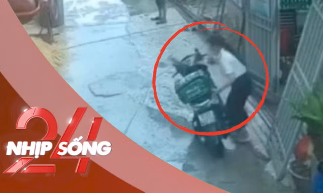 NHỊP SỐNG 24: Nữ cán bộ phường xô ngã xe máy của shipper giải trình gì?