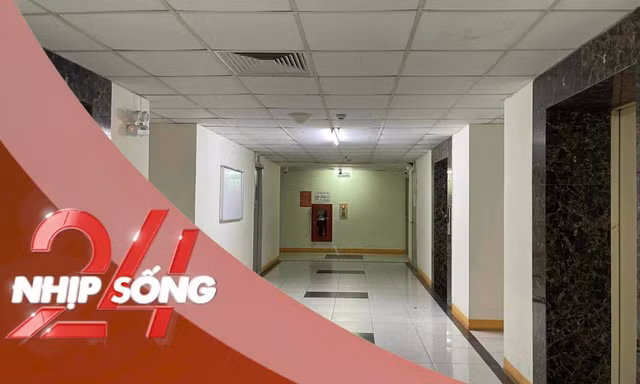 NHỊP SỐNG 24: Trách nhiệm của cha mẹ trong vụ bé trai ném dép làm ngập 2 thang máy chung cư