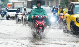 Bão số 5 gây mưa lớn ở Hà Nội, có nơi trên 200mm 