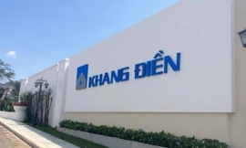 Phó Chủ tịch 'tặng mẹ' gần 620 tỷ đồng từ cổ phiếu 