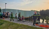 Lặn tìm người đàn ông rơi xuống kênh ở TPHCM
