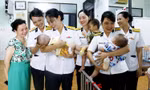Tết thiếu nhi 1/6: Bộ đội Cụ Hồ thắp lửa yêu thương 