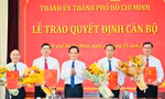 Trao quyết định phê chuẩn kết quả bầu Phó Chủ tịch HĐND TPHCM, 3 Phó Chủ tịch UBND TPHCM
