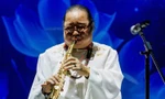 Âm thanh saxophone Trần Mạnh Tuấn trong đêm nhạc chữa lành