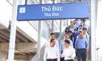 Lãnh đạo TPHCM đi metro dự lễ ra mắt Trung tâm Phục vụ hành chính công 
