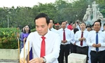 Bí thư Thành ủy TPHCM Trần Lưu Quang dâng hương kỷ niệm 85 năm Ngày Nam Kỳ khởi nghĩa