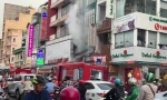 Cháy tiệm rượu lúc cao điểm, giao thông trung tâm TPHCM hỗn loạn