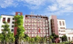 Trưởng phòng tổ chức một trường đại học ở TPHCM bị tố đạo văn