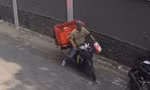 [Clip] Shipper bị kẻ gian cuỗm xe máy cùng hàng hóa