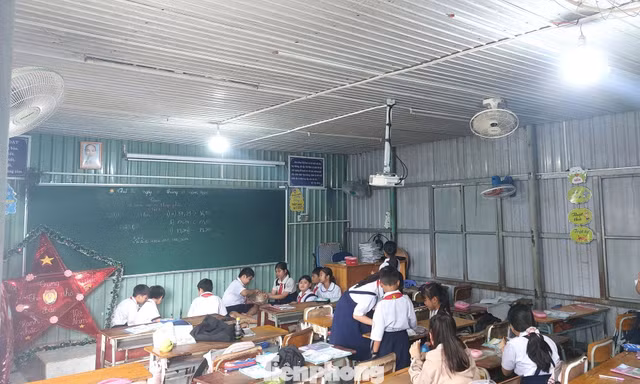 Vụ học tạm bợ tại Trường Tiểu học An Sơn, TPHCM: Chính quyền địa phương lên tiếng