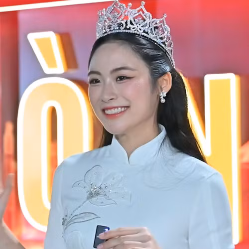 Á hậu Vân Nhi trở thành đại sứ du lịch Hải Phòng