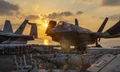 Một chiếc máy bay tiêm kích F-35C Lightning II chuẩn bị thực hiện nhiệm vụ từ tàu sân bay Mỹ USS Abraham Lincoln để hỗ trợ chiến dịch tấn công Iran ngày 2/3Ảnh: Getty