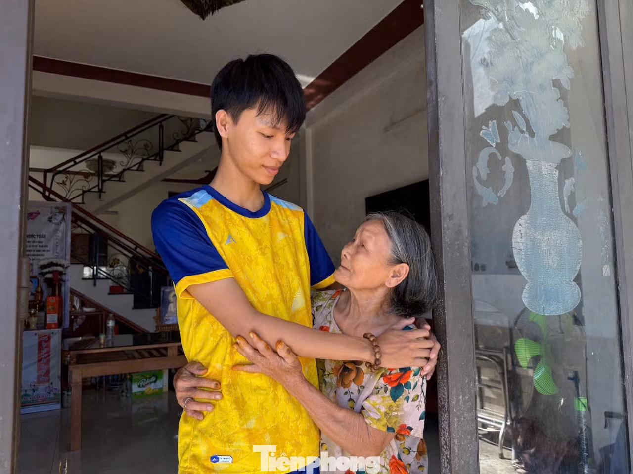 tp-hong-anh-va-ba.jpg