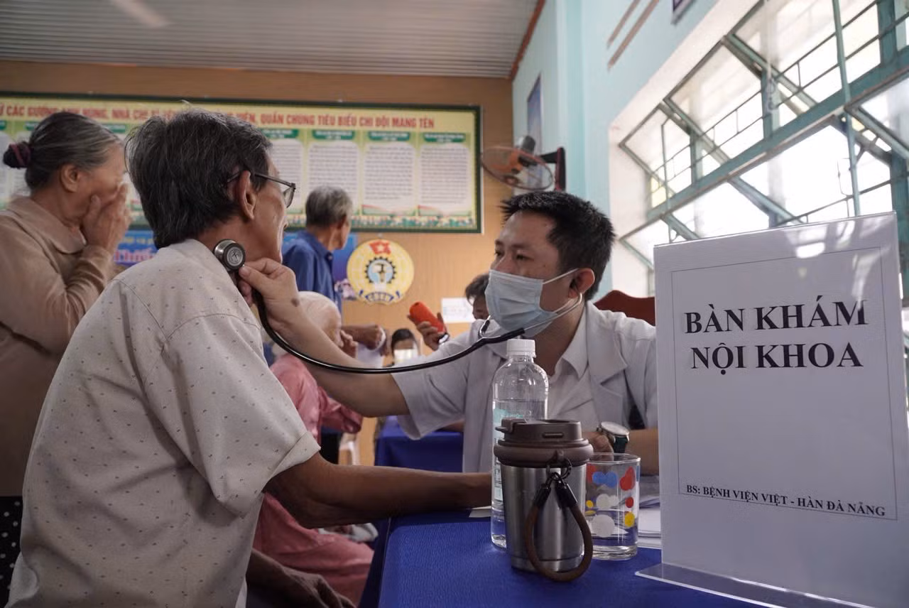 z7907889256716-6d771dec9ec98f1a8946021e2456258a.jpg
