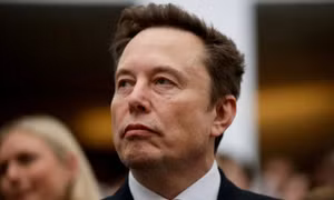 Wall Street Journal: Tỷ phú Elon Musk chỉ đạo làm chậm dịch vụ Starlink cho quân đội Ukraine