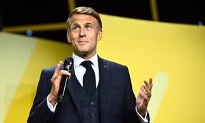 Ước mơ vực dậy nước Pháp của Tổng thống Macron sắp kết thúc trong khủng hoảng