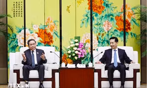 Chủ tịch Quốc hội đề nghị tỉnh Thiểm Tây đẩy mạnh hợp tác với Hưng Yên