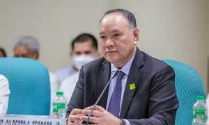 Trung Quốc và Philippines khẩu chiến về lao động bất hợp pháp