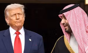 Tổng thống Mỹ Trump gạt thỉnh cầu của Thái tử Ả-rập Xê-út về Houthi