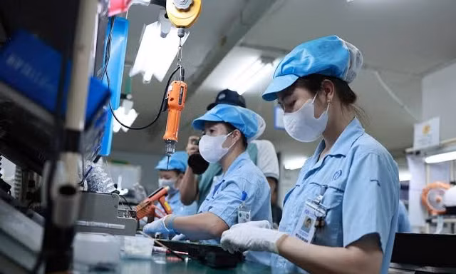 Hơn 40 tỷ USD vốn ngoại rót vào Việt Nam: Đâu là nam châm 'hút tiền'?
