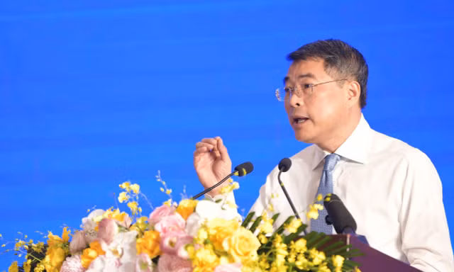Thủ tướng Chính phủ Lê Minh Hưng tới dự buổi gặp mặt, đối thoại với thanh niên. (Ảnh: Như Ý)