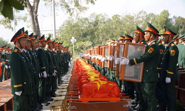 [CẬP NHẬT] Tưởng nhớ, tri ân những người nằm xuống để đất nước đứng lên