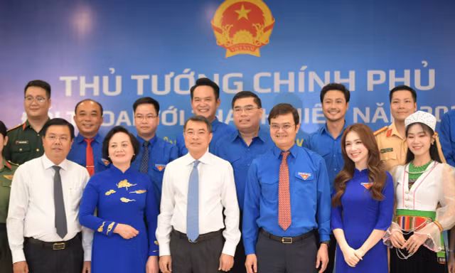 Hơn 50.000 câu hỏi gửi về chương trình Thủ tướng đối thoại với thanh niên