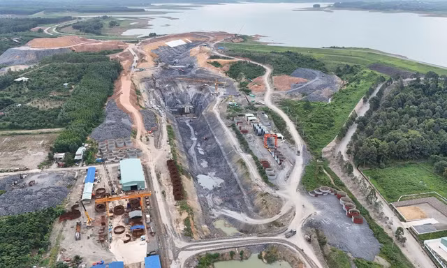 Chạy đua bổ sung gần 2.600 MW điện cuối năm