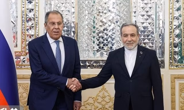 Ngoại trưởng Araghchi: Iran và Nga chưa bao giờ hợp tác chặt chẽ đến vậy