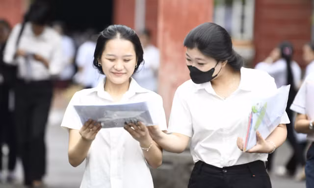 Gần 1,2 triệu thí sinh làm thủ tục dự thi Tốt nghiệp THPT: 7 nguyên tắc vàng làm bài trắc nghiệm