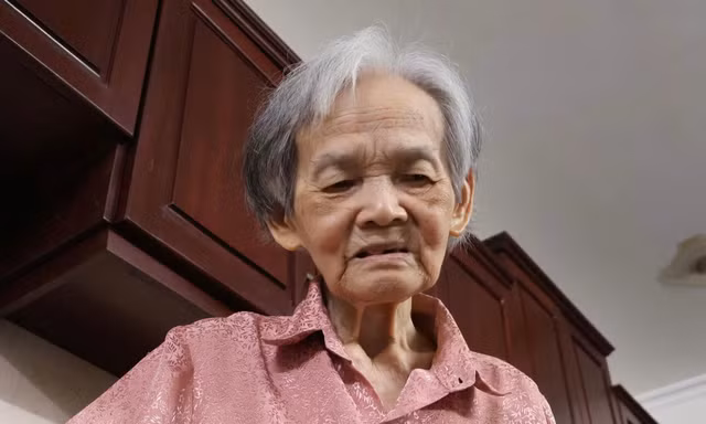 Con gái liệt sĩ Nguyễn Thị Minh Khai xúc động trước thông tin xác minh nơi chôn cất mẹ