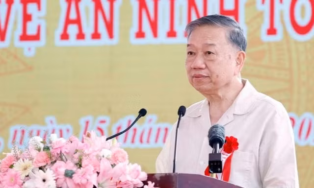 Tổng Bí thư, Chủ tịch nước: Tạo môi trường an ninh, an toàn vì cuộc sống bình yên, hạnh phúc của nhân dân