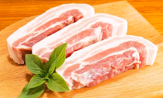 Trang trại heo có chứa chất cấm bị triệt pháẢnh: C.A 