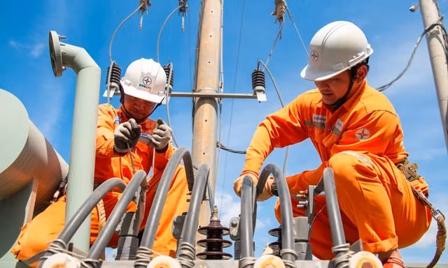 Nắng nóng đến sớm, tiêu thụ điện có thể vượt 1 tỷ kWh/ngày