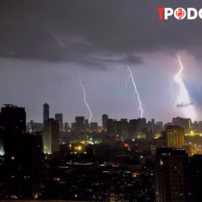 NÓNG 25/4: Chuyên gia lý giải hiện tượng hàng nghìn cú sét dội xuống miền Bắc sáng nay