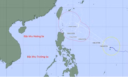 Ngoài khơi Philippines có bão mạnh