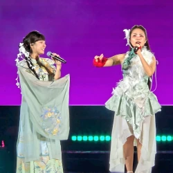 Fan meeting Lò Cò: Phương Mỹ Chi được tặng ngôi sao mang tên mình