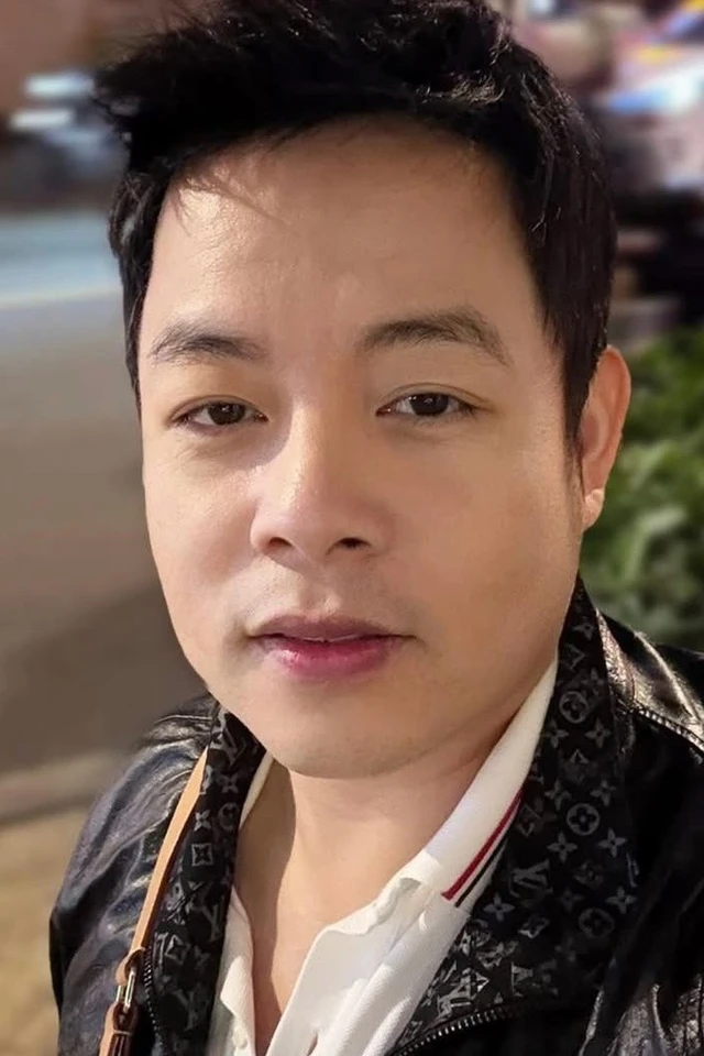 Thu nhập của ca sĩ Quang Lê mỗi tháng