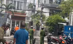 Cháy nhà 5 tầng kèm nhiều tiếng nổ ở TPHCM, cả hẻm náo loạn