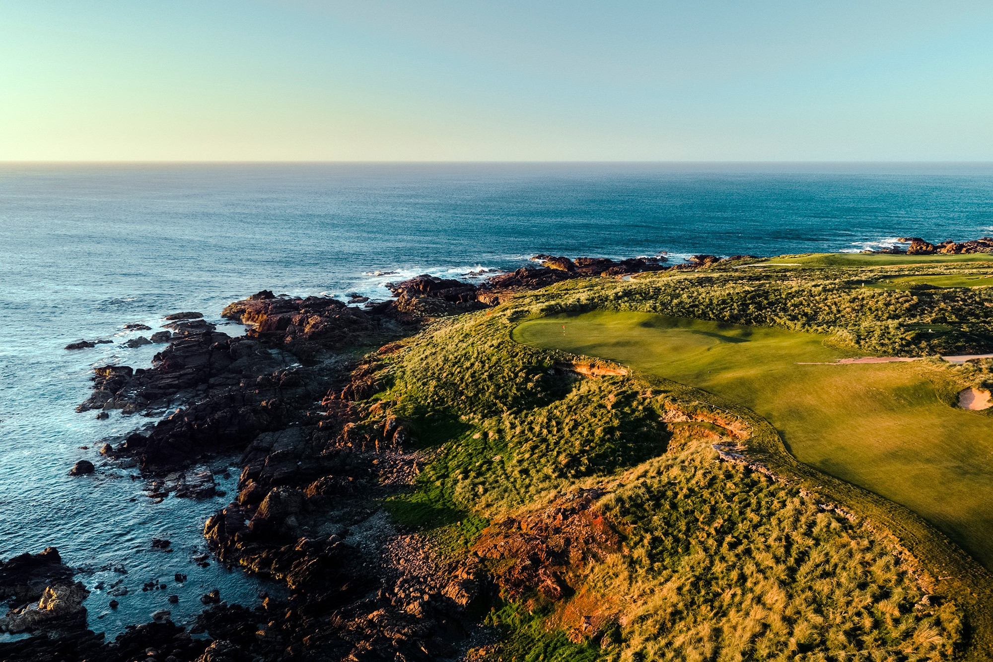102-cape-wickham-links-jacob-sjoman-lowres.jpg