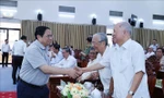 Hình ảnh Thủ tướng Phạm Minh Chính tiếp xúc cử tri tại thành phố Cần Thơ