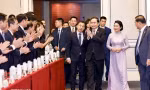 Chủ tịch Quốc hội Trần Thanh Mẫn gặp gỡ cộng đồng người Việt tại Singapore