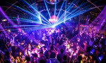 Vì sao Hà Nội chưa cho mở lại các dịch vụ karaoke, bar, massage?